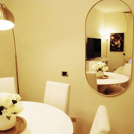 Tridente Storico Apartment Rom