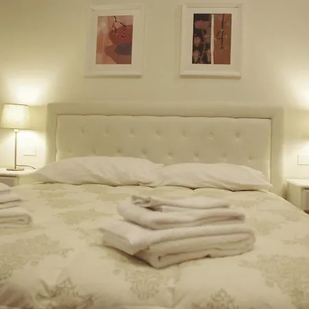 Apartment Tridente Storico